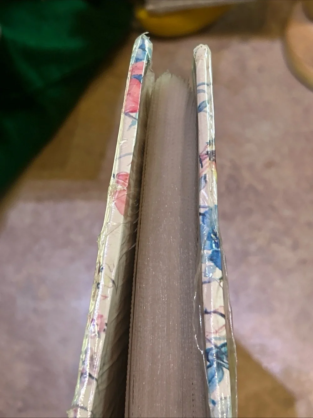 Pioneer 300 Pocket Floral Photo Album - Pastel Multicolor-New Old Stock
